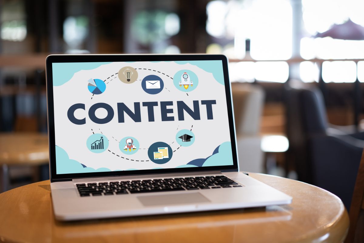 The Ultimate Guide to Blogging Tools for Content Creators
